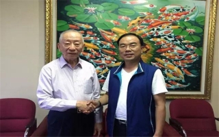 印尼著名僑領、印尼泛印集團董事長、印尼總統(tǒng)大學創(chuàng)辦人-李文光